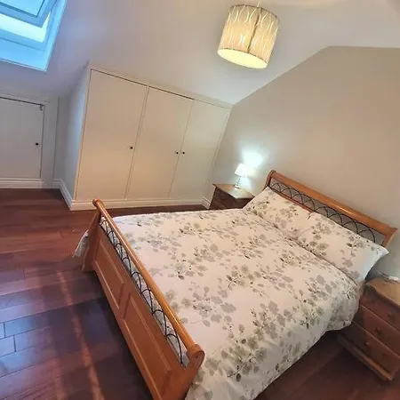 Brigadoon 3 Bed With Stunning Valley Veiws Apartment