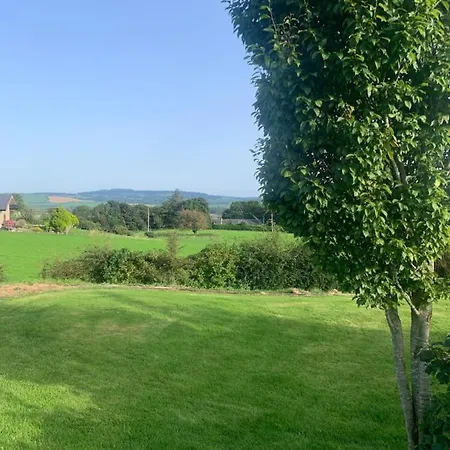Brigadoon 3 Bed With Stunning Valley Veiws Apartment